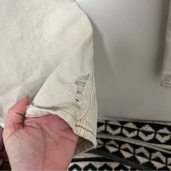 BDG Cowboy High Rise Distressed Jeans Tan Bootcut Size 27 - Picture 10 of 13